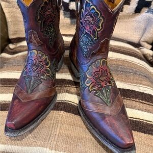 AMAZING!! Old Gringo Cactus Flower Cowboy Boot